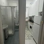 Monolocale Szálloda *